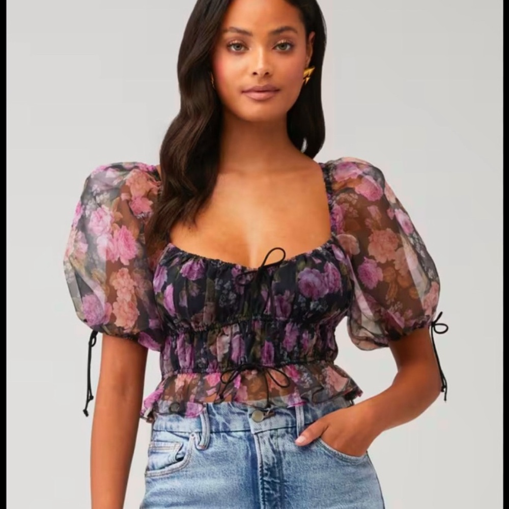 For Love and Lemons Floral Sheer Puff Sleeve Top NWT Medium Lilac Romantic